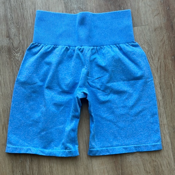 EUC copy cat GymShark style gym shorts - Picture 1 of 4